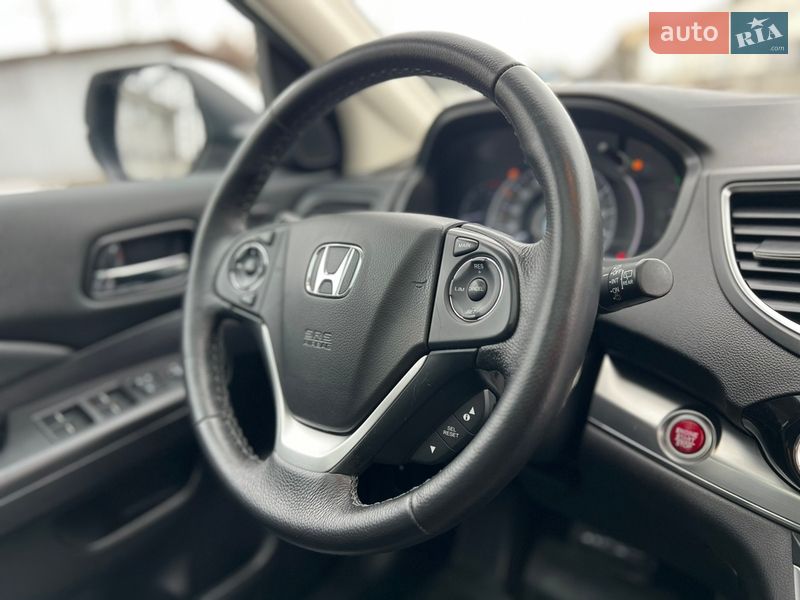 Внедорожник / Кроссовер Honda CR-V 2016 в Ивано-Франковске