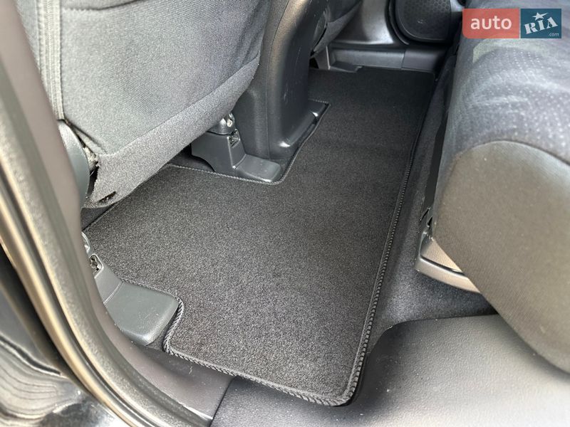 Внедорожник / Кроссовер Honda CR-V 2015 в Луцке