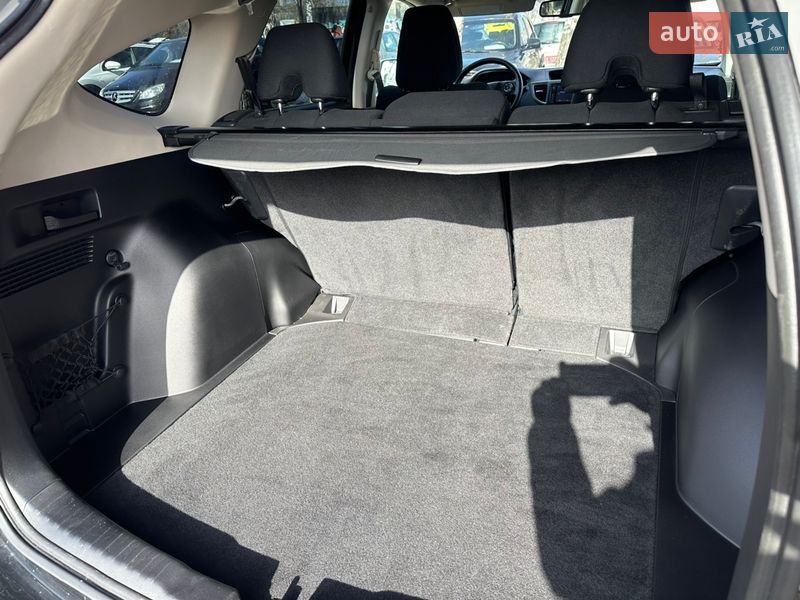 Внедорожник / Кроссовер Honda CR-V 2015 в Луцке