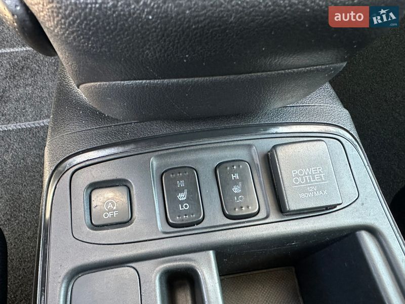 Внедорожник / Кроссовер Honda CR-V 2015 в Луцке
