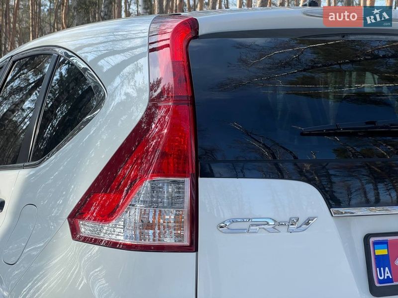 Внедорожник / Кроссовер Honda CR-V 2015 в Ахтырке