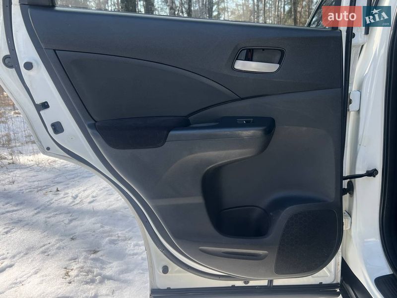 Внедорожник / Кроссовер Honda CR-V 2015 в Ахтырке