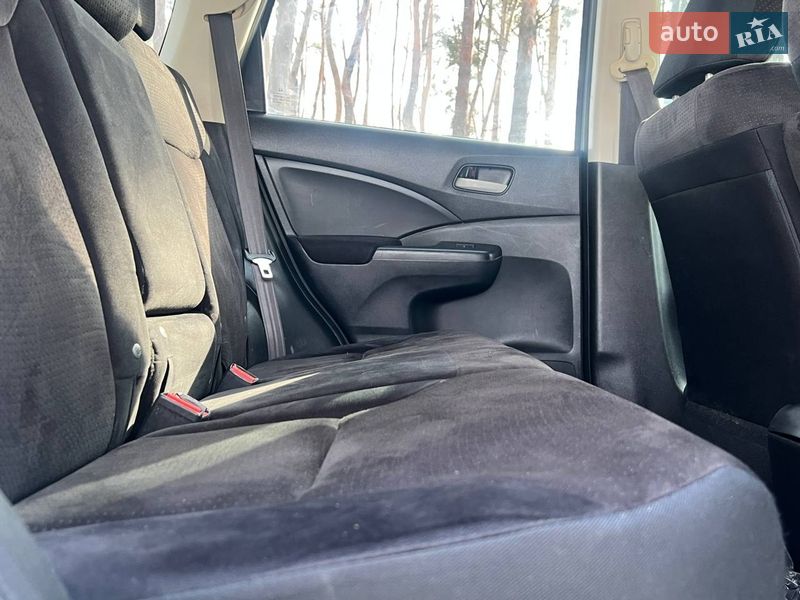 Внедорожник / Кроссовер Honda CR-V 2015 в Ахтырке