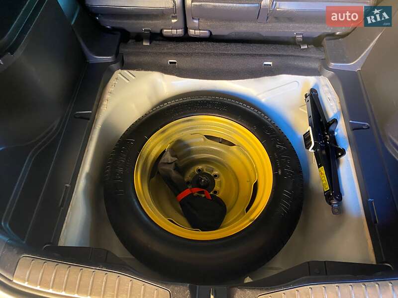 Внедорожник / Кроссовер Honda CR-V 2011 в Коломые