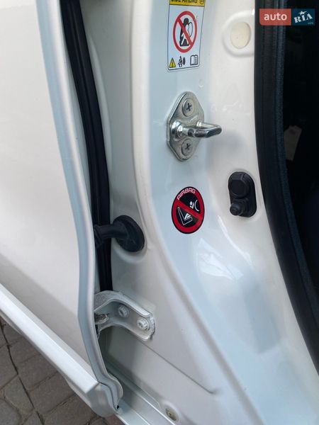 Внедорожник / Кроссовер Honda CR-V 2011 в Коломые