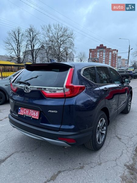 Внедорожник / Кроссовер Honda CR-V 2018 в Полтаве