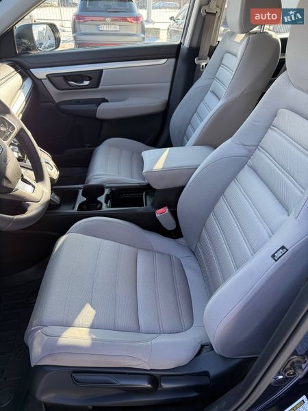 Внедорожник / Кроссовер Honda CR-V 2018 в Полтаве