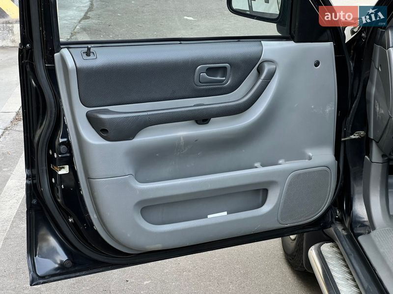 Внедорожник / Кроссовер Honda CR-V 1997 в Киеве