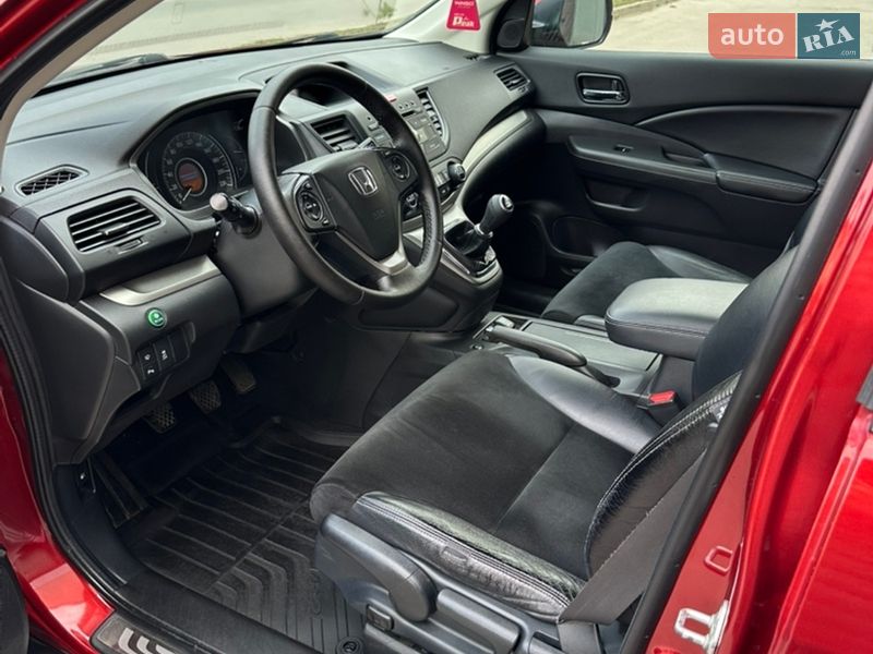 Внедорожник / Кроссовер Honda CR-V 2013 в Ровно