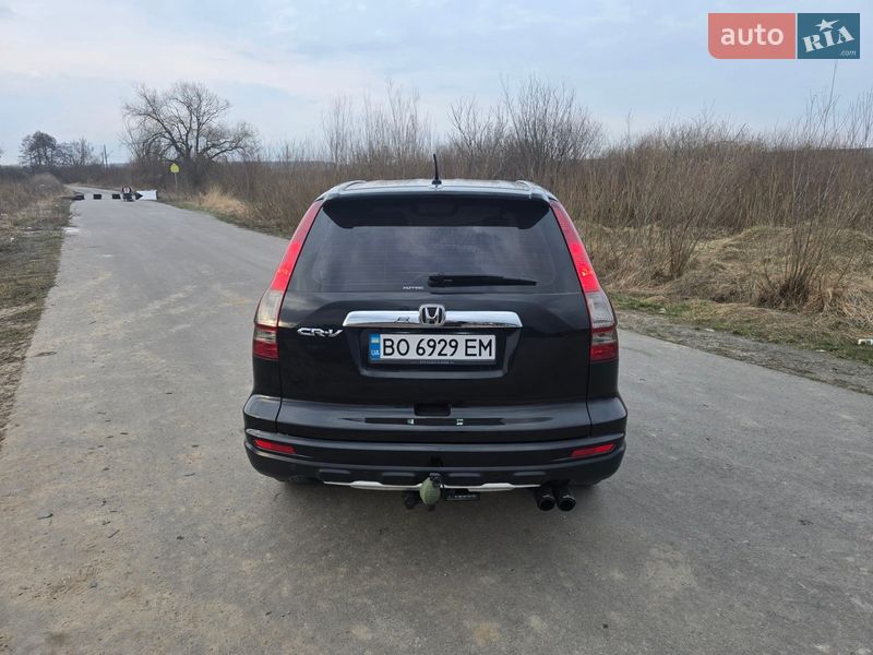 Внедорожник / Кроссовер Honda CR-V 2010 в Тернополе