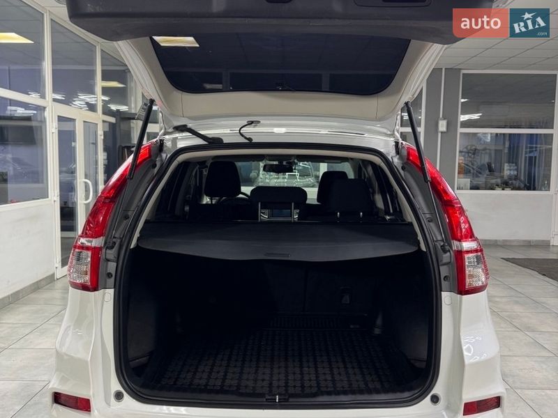 Внедорожник / Кроссовер Honda CR-V 2015 в Харькове