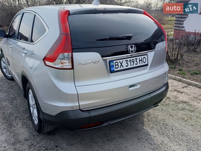 Внедорожник / Кроссовер Honda CR-V 2014 в Ярмолинцах