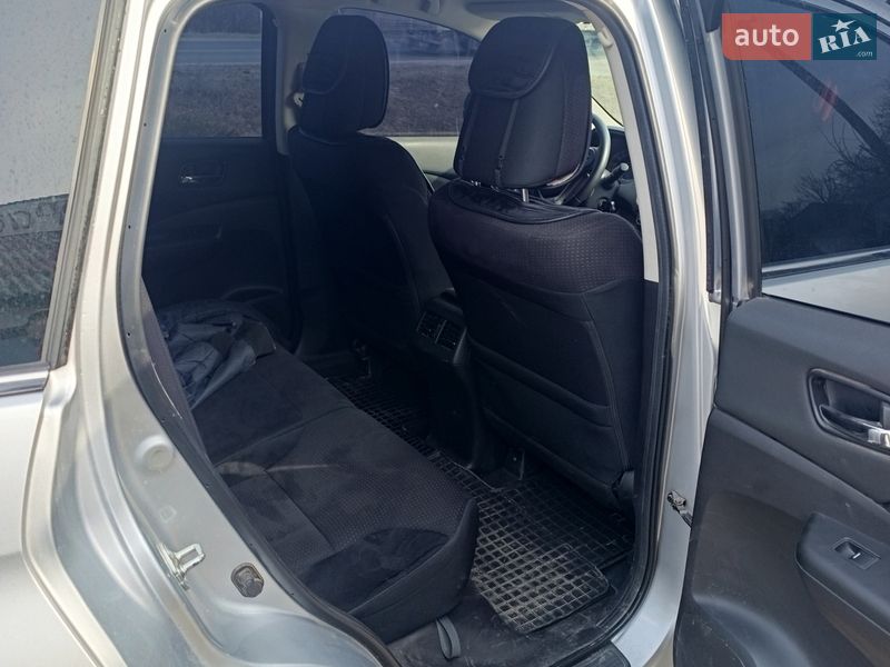 Внедорожник / Кроссовер Honda CR-V 2014 в Ярмолинцах