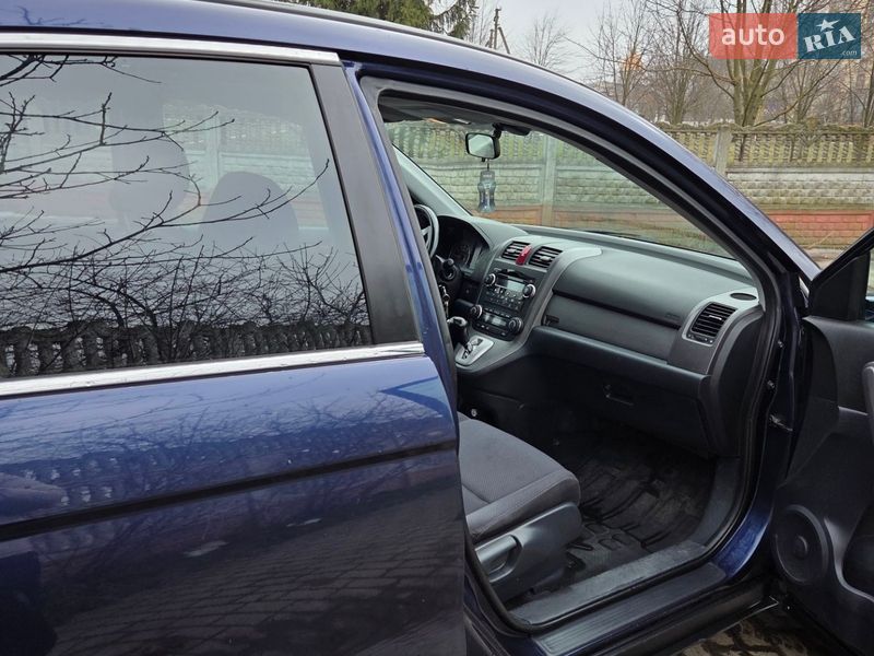 Внедорожник / Кроссовер Honda CR-V 2008 в Ивано-Франковске