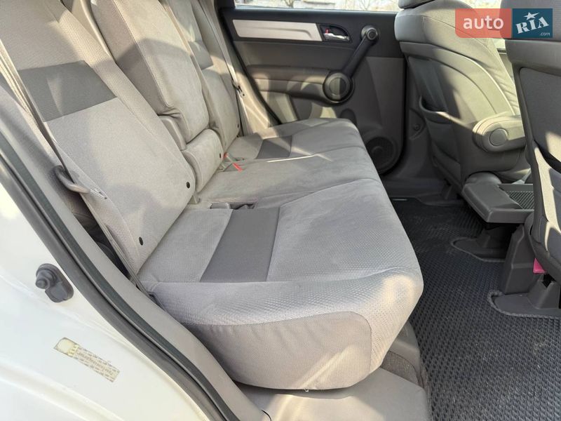 Внедорожник / Кроссовер Honda CR-V 2011 в Днепре