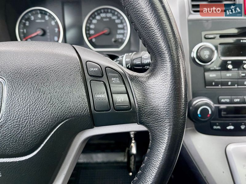 Внедорожник / Кроссовер Honda CR-V 2008 в Киеве