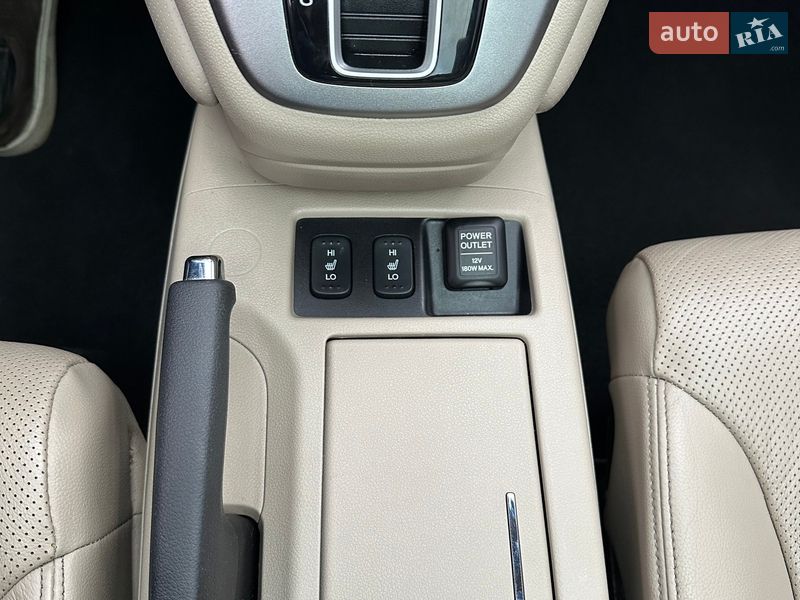 Позашляховик / Кросовер Honda CR-V 2013 в Сумах