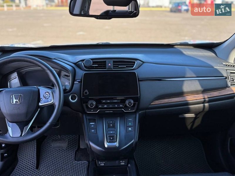 Внедорожник / Кроссовер Honda CR-V 2021 в Киеве