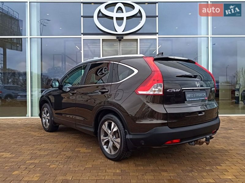 Внедорожник / Кроссовер Honda CR-V 2014 в Киеве