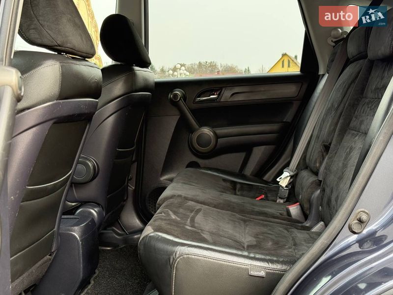 Позашляховик / Кросовер Honda CR-V 2011 в Радивиліві