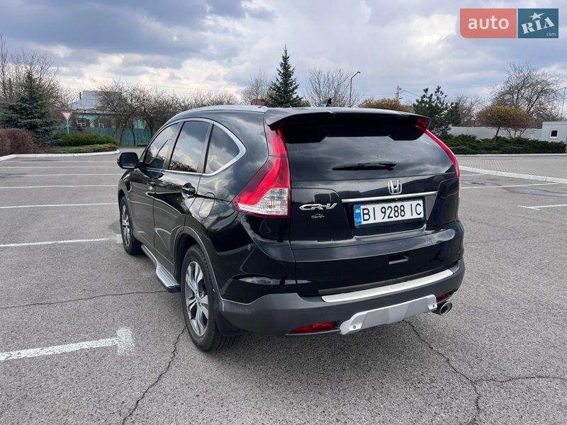 Внедорожник / Кроссовер Honda CR-V 2013 в Полтаве