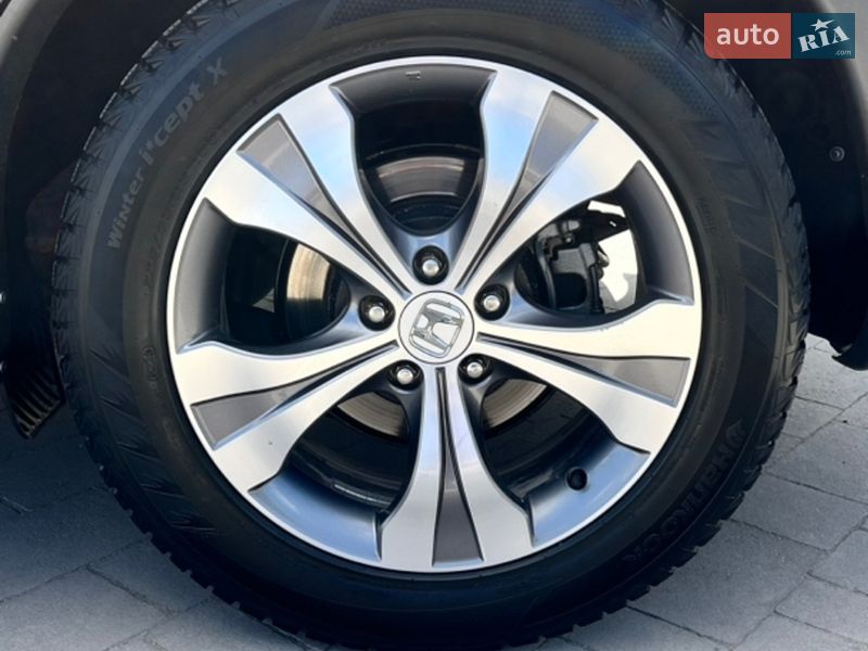 Внедорожник / Кроссовер Honda CR-V 2013 в Тернополе