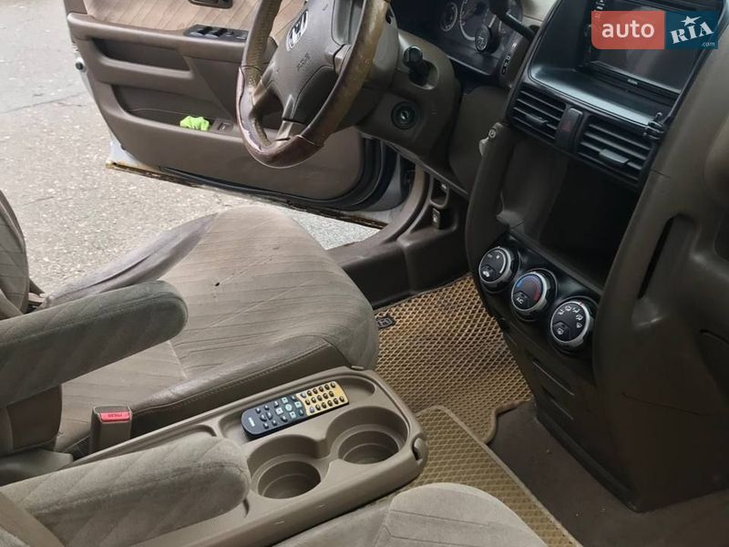 Позашляховик / Кросовер Honda CR-V 2003 в Києві