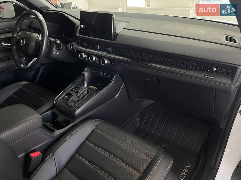 Внедорожник / Кроссовер Honda CR-V 2023 в Киеве