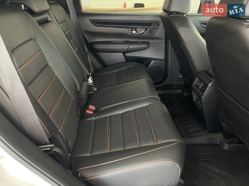 Внедорожник / Кроссовер Honda CR-V 2023 в Киеве