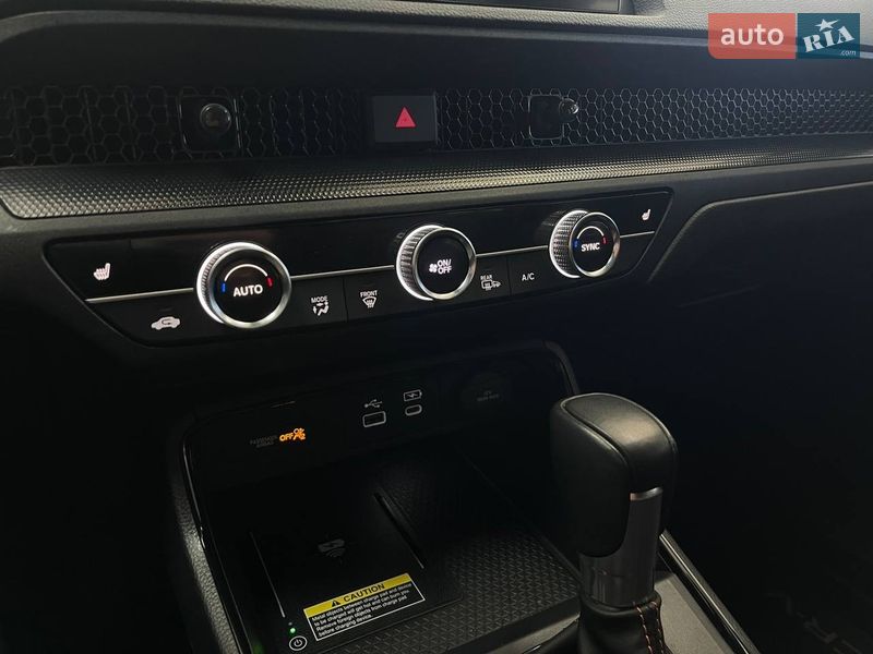 Внедорожник / Кроссовер Honda CR-V 2023 в Киеве