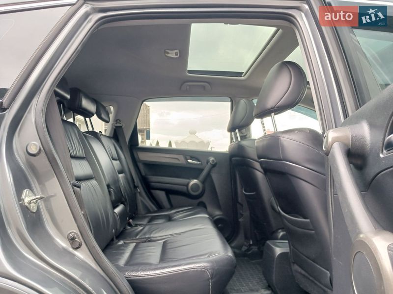 Внедорожник / Кроссовер Honda CR-V 2010 в Кицмани