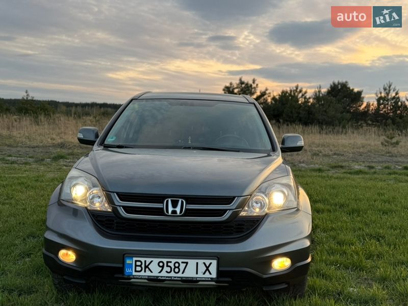 Внедорожник / Кроссовер Honda CR-V 2010 в Радивилове
