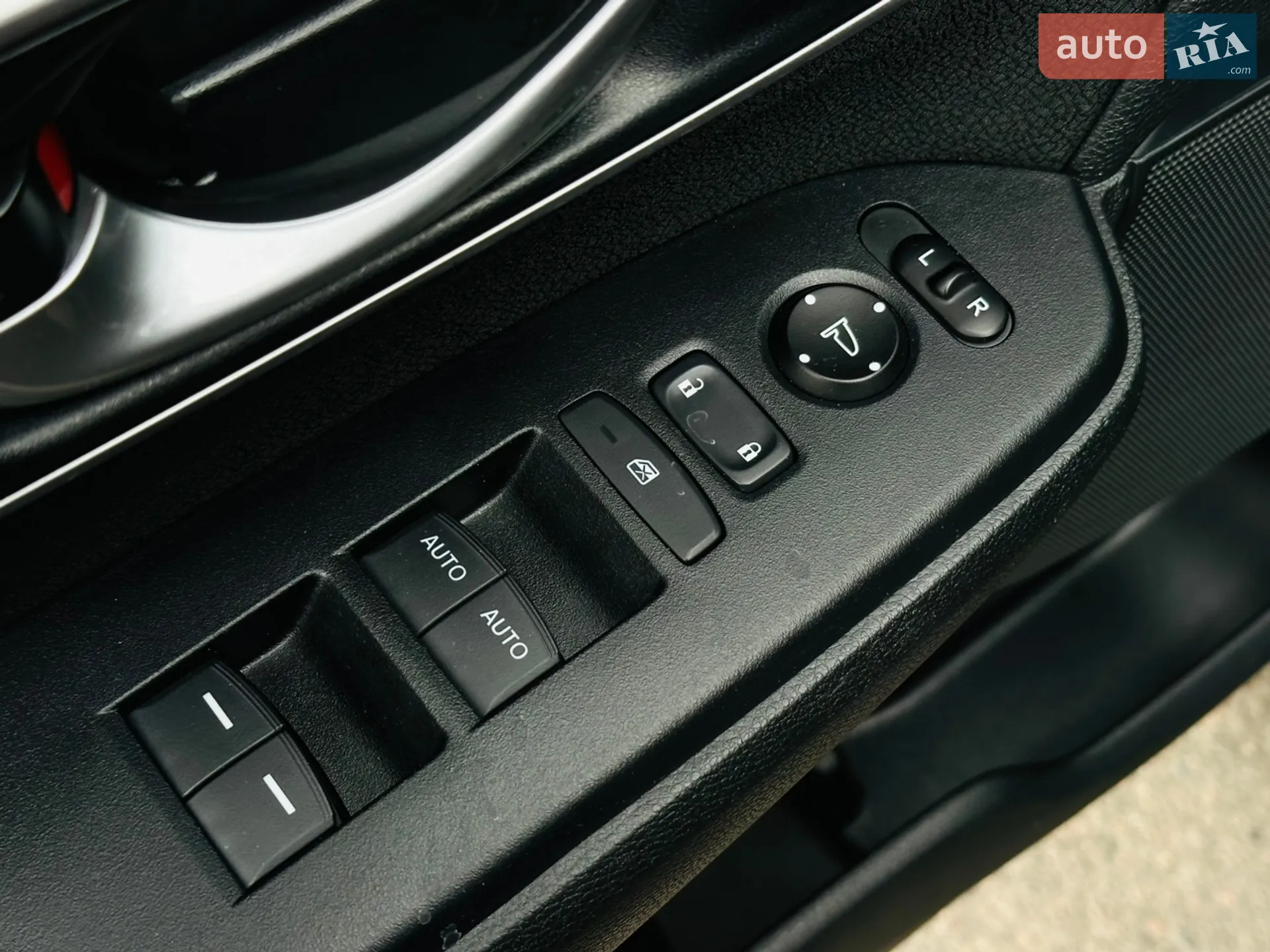 2018 Honda CR-V - мініатюра 27