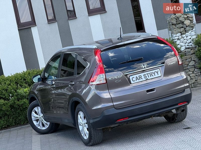 Внедорожник / Кроссовер Honda CR-V 2014 в Стрые