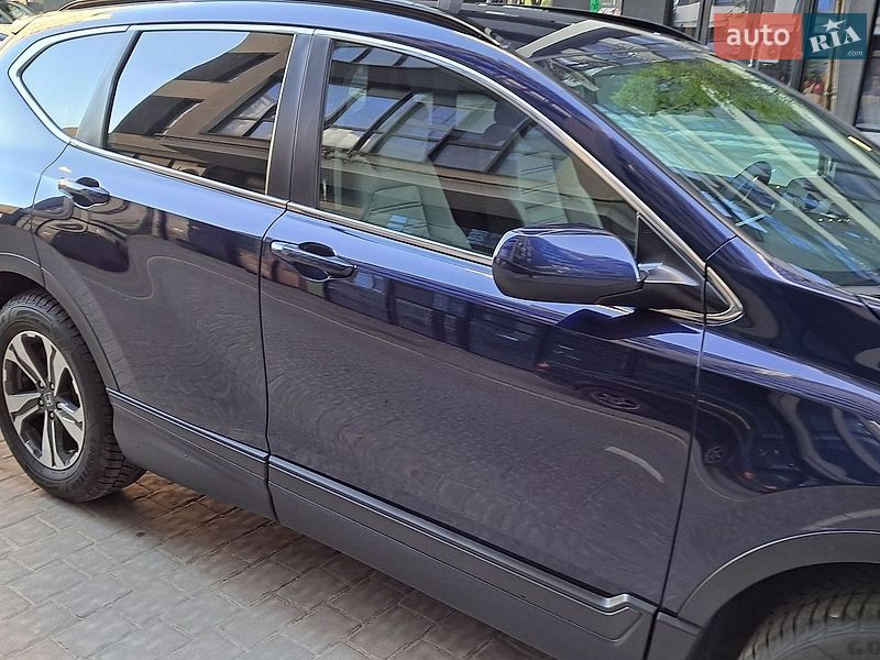 Внедорожник / Кроссовер Honda CR-V 2018 в Ивано-Франковске