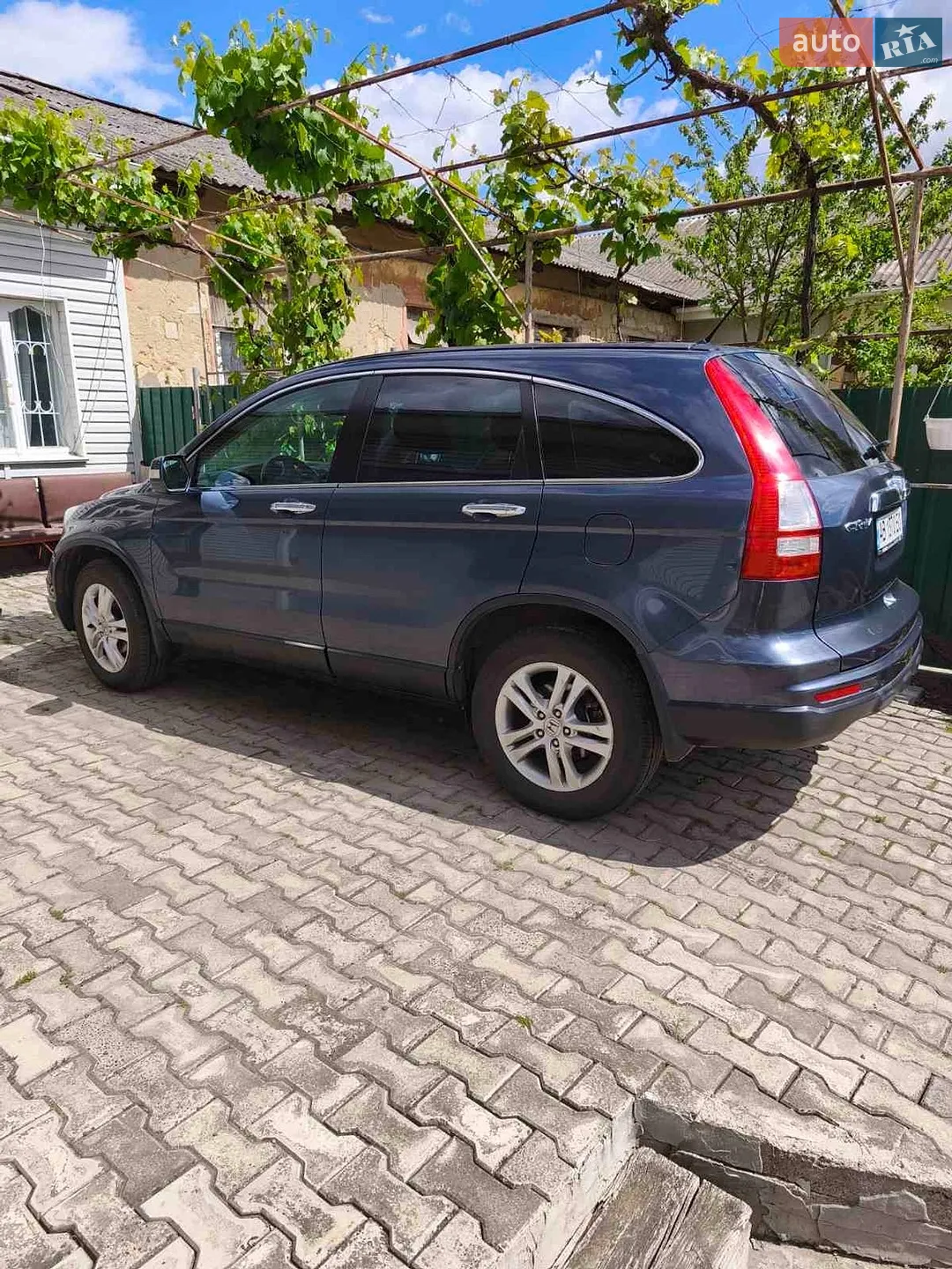 Honda CR-V 2011 VIN SHSRE5850BU011928 фото оголошення 4 з 11