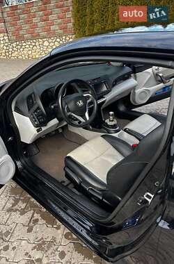 Хэтчбек Honda CR-Z 2011 в 