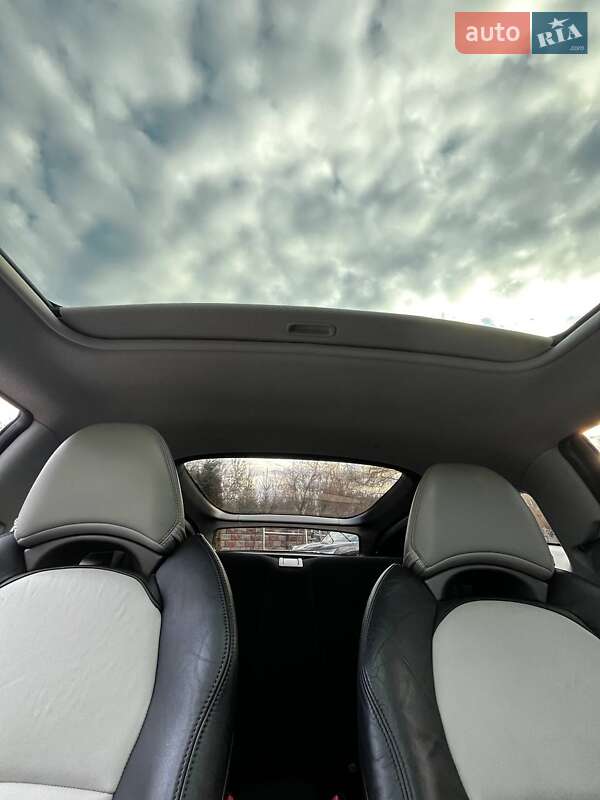 Хэтчбек Honda CR-Z 2011 в Тернополе фото 17 Хэтчбек Honda CR-Z 2011 в Тернополе