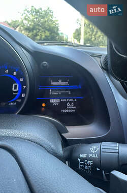 Хэтчбек Honda CR-Z 2010 в 