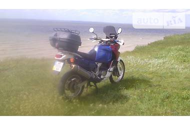 Мотоцикл Внедорожный (Enduro) Honda CRF 1100L Africa Twin 2000 в Запорожье