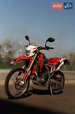 Мотоцикл Внедорожный (Enduro) Honda CRF 250L 2016 в 