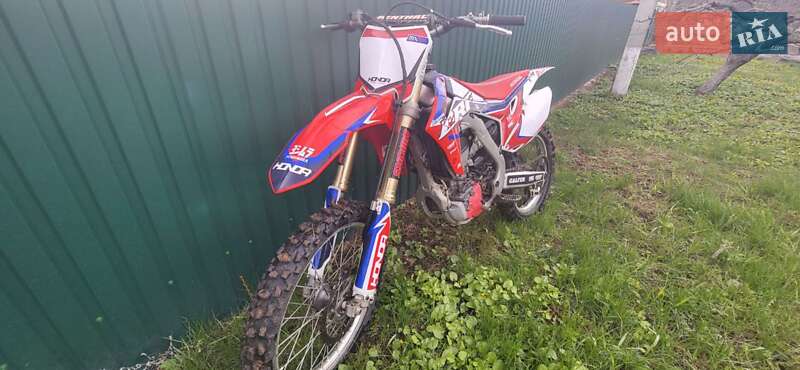 Мотоцикл Кросс Honda CRF 250R 2016 в 