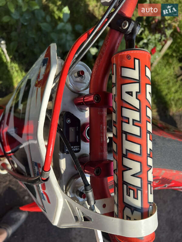 Мотоцикл Кросс Honda CRF 250R 2012 в Яготине