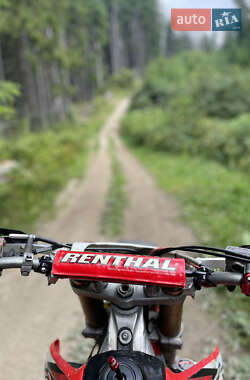 Мотоцикл Кросс Honda CRF 250R 2009 в Полянице