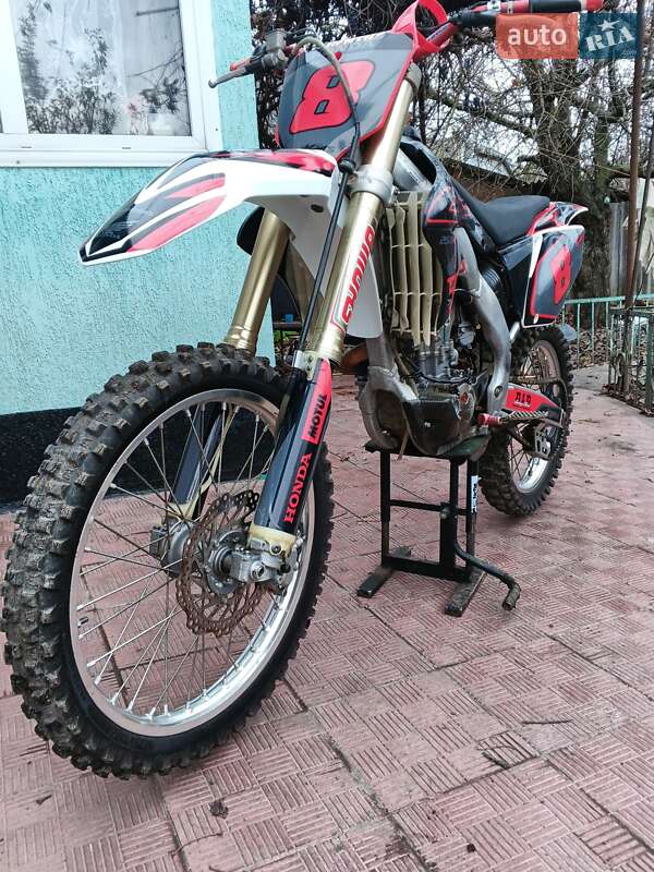 Мотоцикл Кросс Honda CRF 250R 2005 в Яготине фото 2 Мотоцикл Кросс Honda CRF 250R 2005 в Яготине