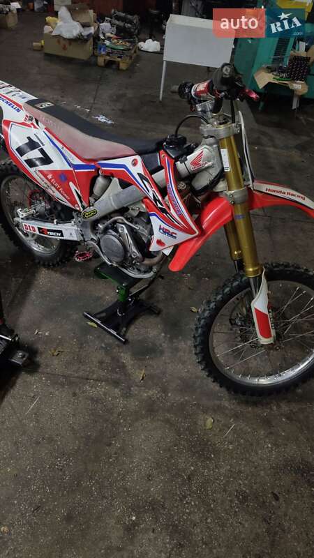 Мотоцикл Кросс Honda CRF 250R 2010 в Запорожье
