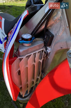 Мотоцикл Кросс Honda CRF 450R 2008 в 