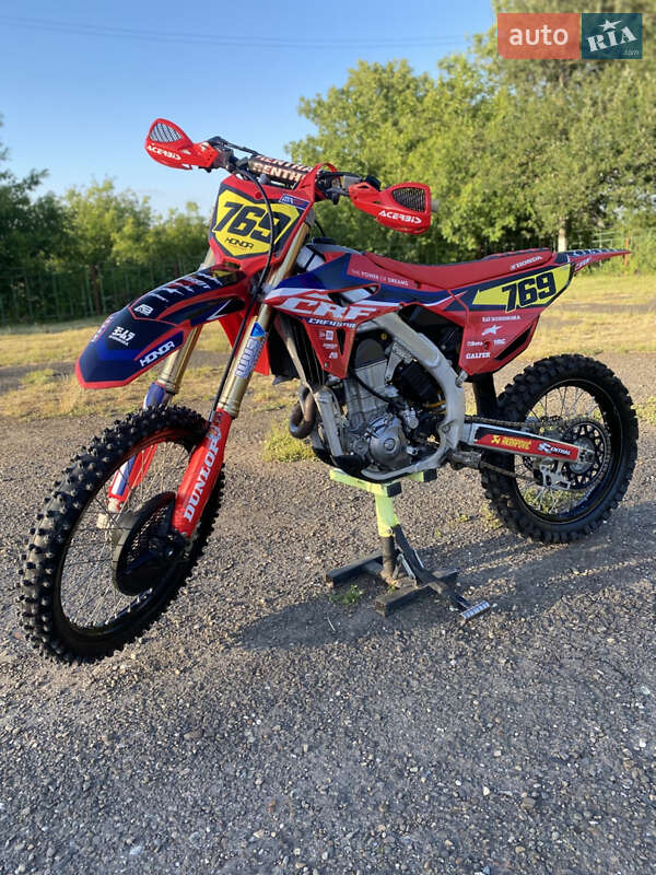 Мотоцикл Кросс Honda CRF 450R 2023 в Черновцах фото Мотоцикл Кросс Honda CRF 450R 2023 в Черновцах