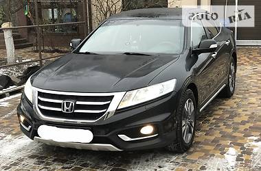 Внедорожник / Кроссовер Honda Crosstour 2013 в Киеве