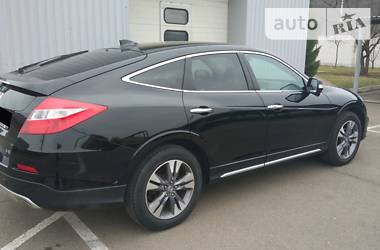 Внедорожник / Кроссовер Honda Crosstour 2013 в Киеве